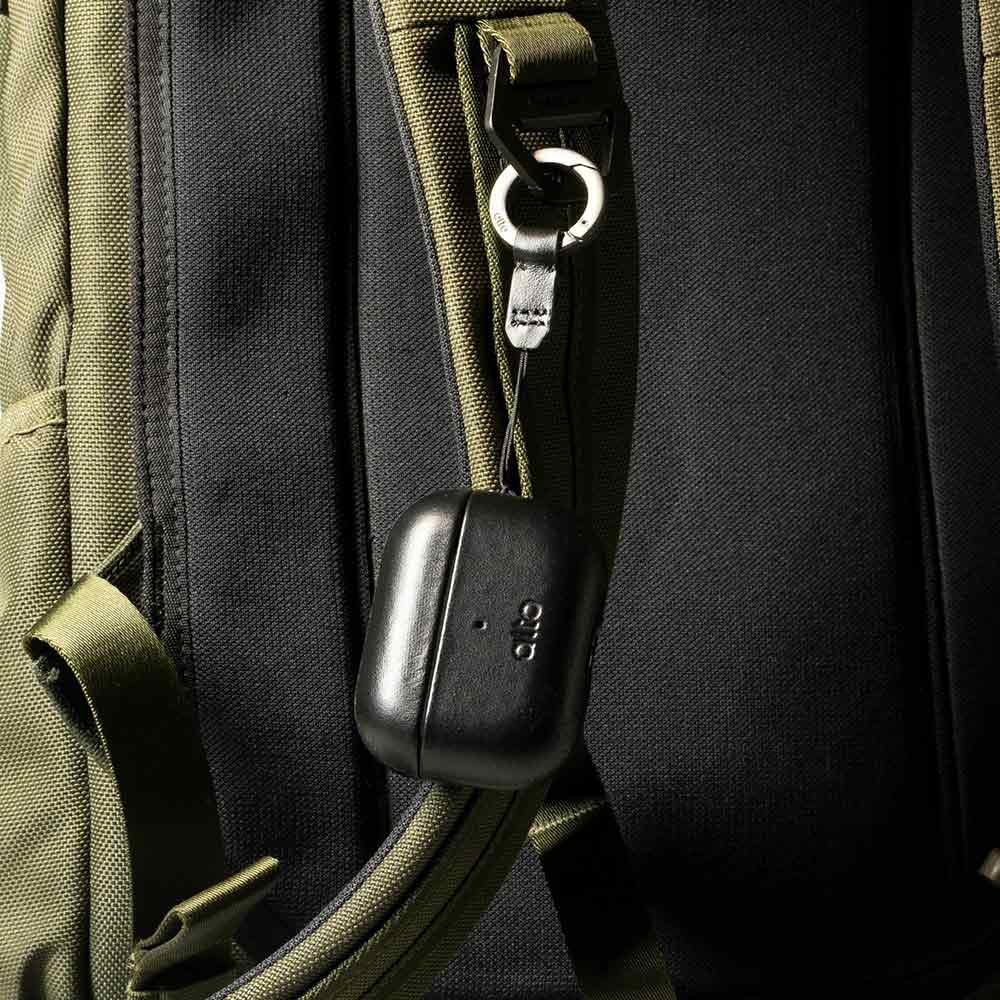 AirPods Pro 2 皮革保護套 - 渡鴉黑