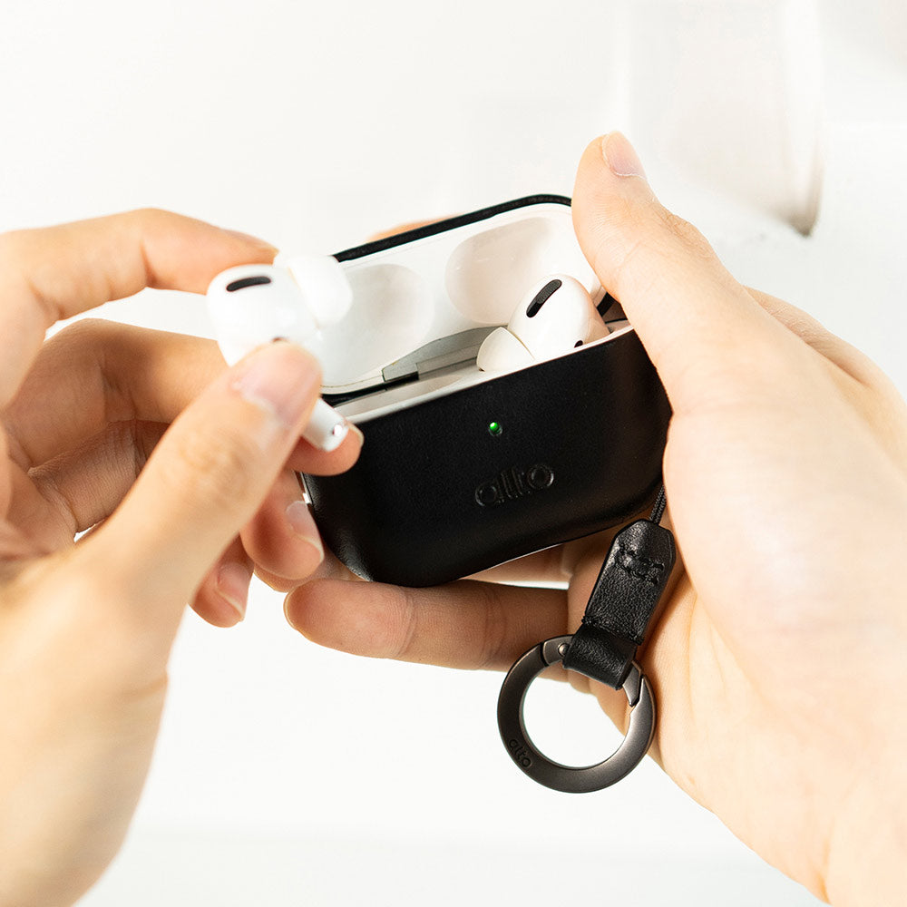 AirPods Pro 2 皮革保護套 - 渡鴉黑