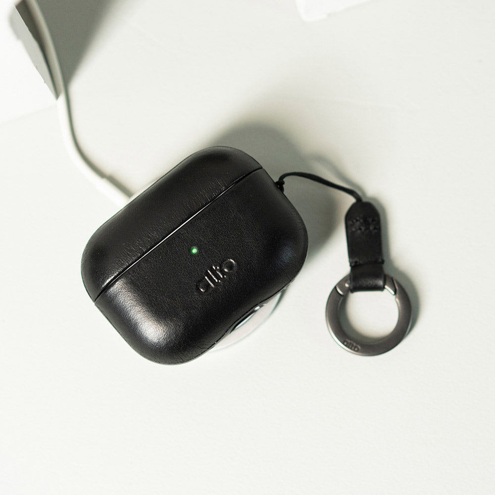 AirPods Pro 2 皮革保護套 - 渡鴉黑