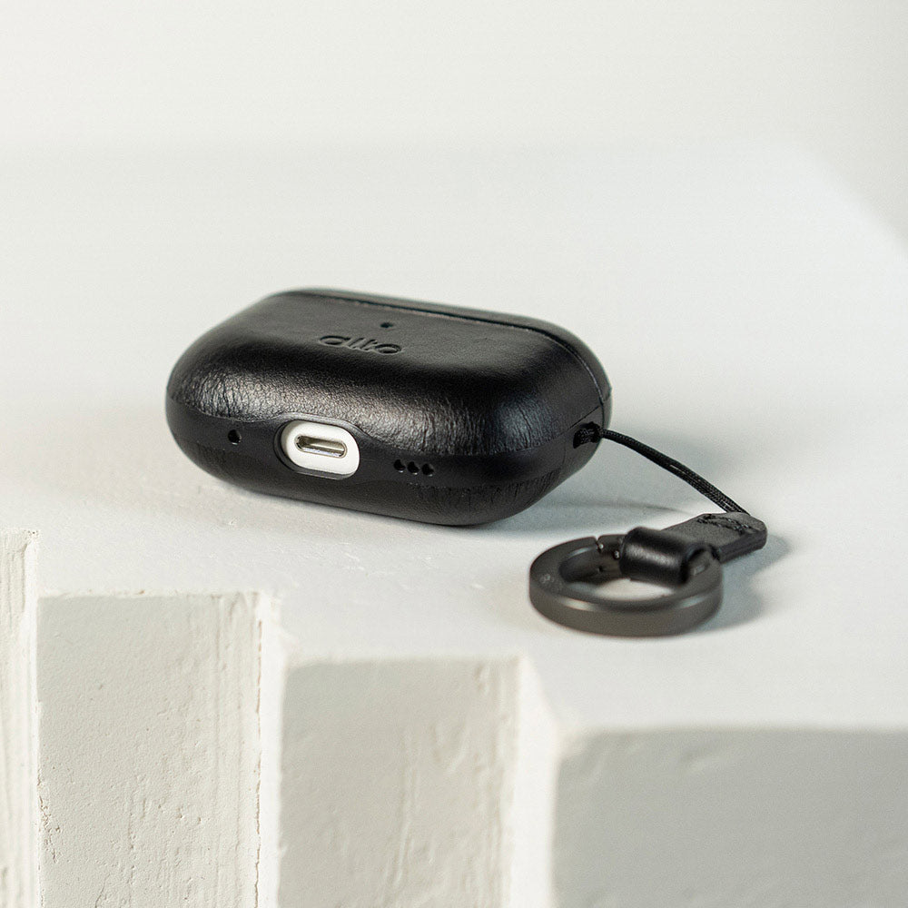 AirPods Pro 2 皮革保護套 - 渡鴉黑