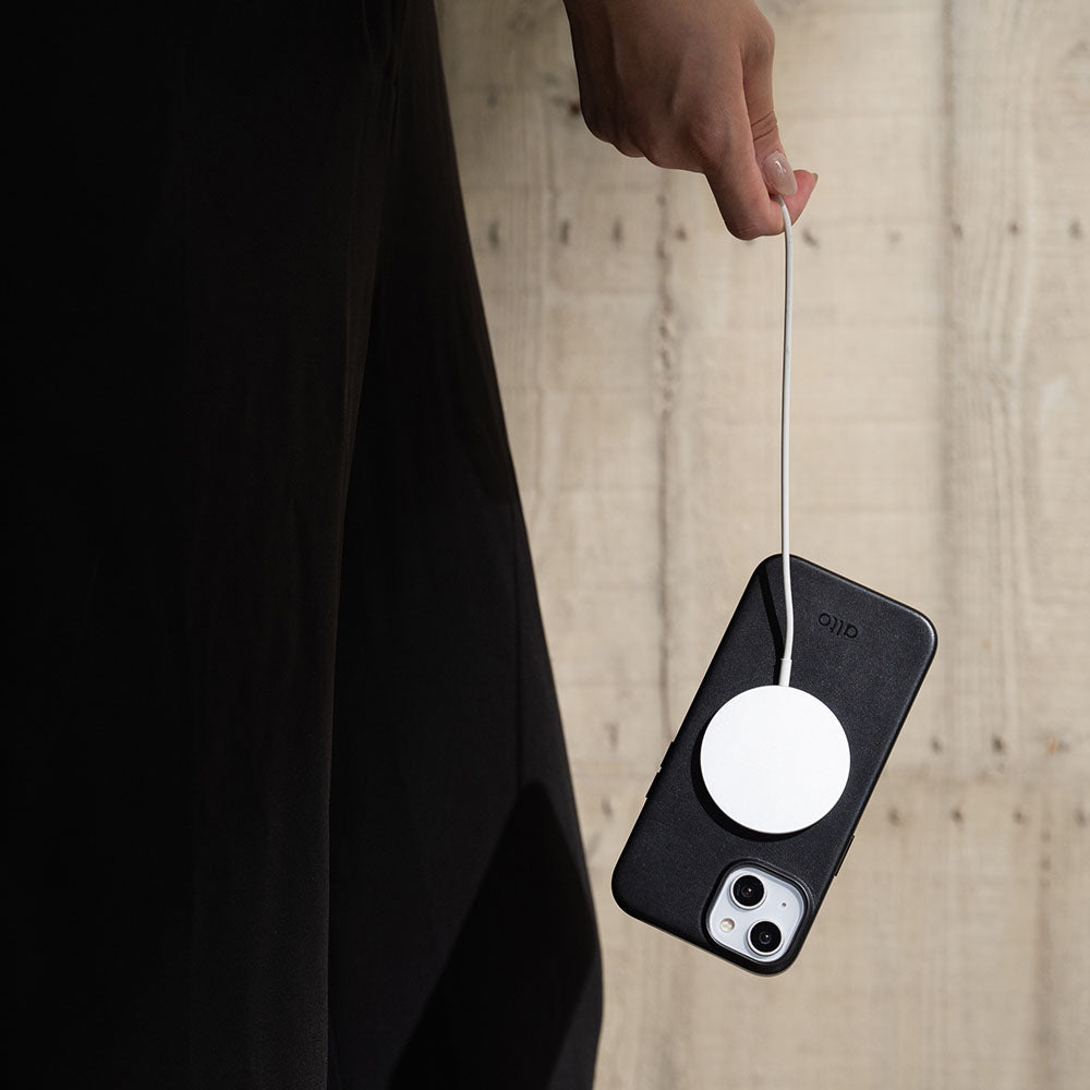 惜福品 - iPhone 14/iPhone 16e - Clop 磁吸皮革手機殼 - 渡鴉黑