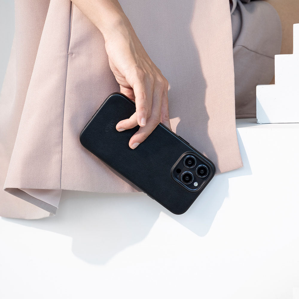 惜福品 - iPhone 14 Plus/iPhone 15 Plus - Original 經典皮革手機殼 - 渡鴉黑