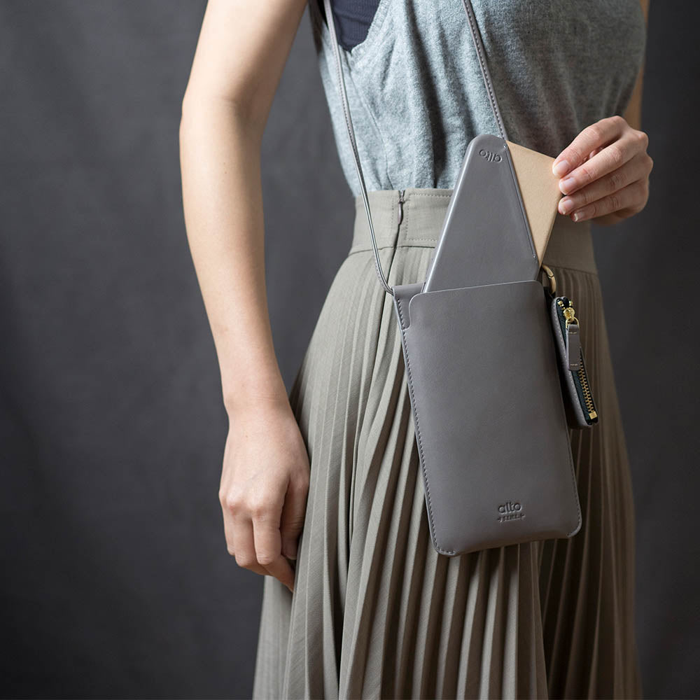 惜福品 - 皮革輕便手機隨身包 - 礫石灰