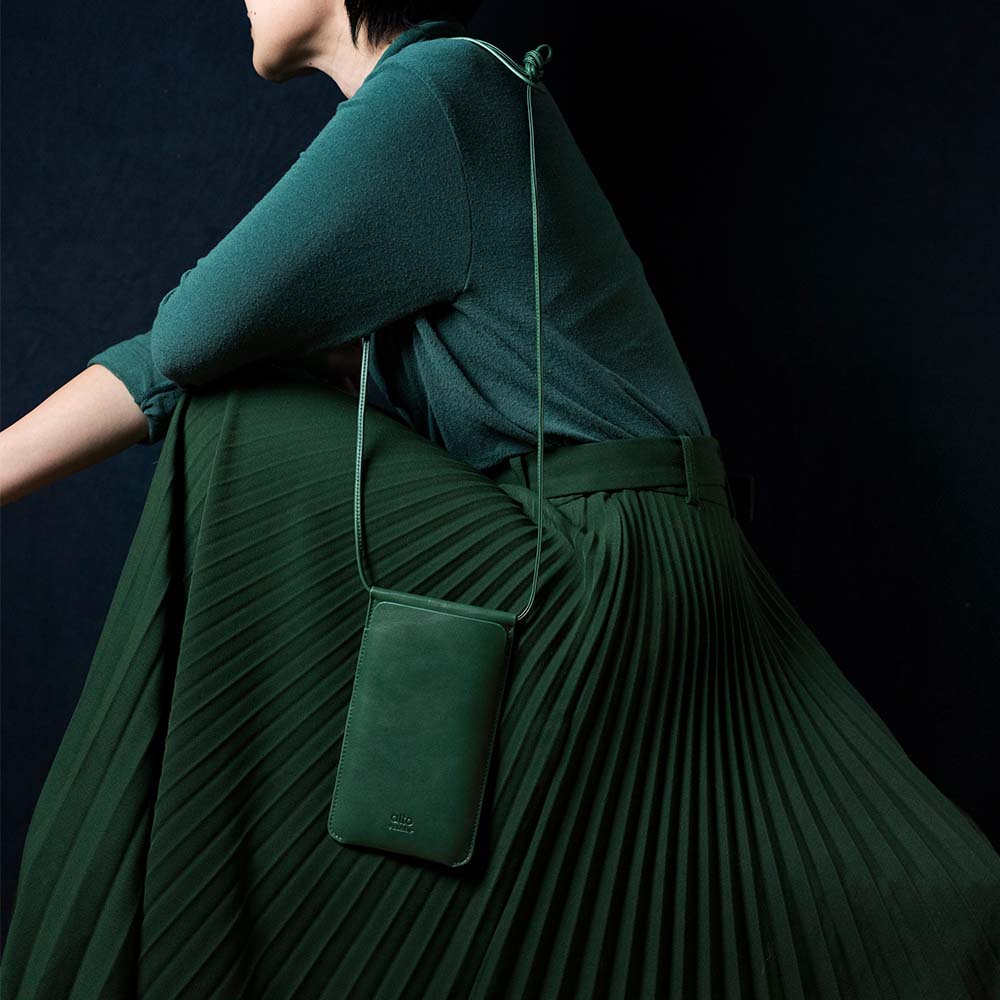 惜福品 - 皮革輕便手機隨身包 - 森林綠