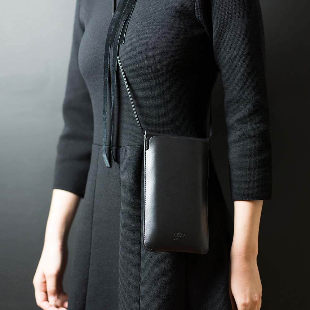 惜福品 - 皮革輕便手機隨身包 - 渡鴉黑