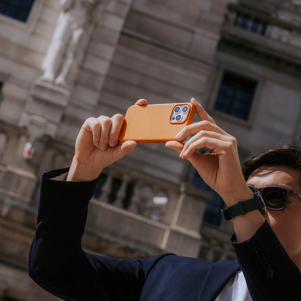 iPhone 16 Plus - Clop 磁吸皮革手機殼 - 焦糖棕