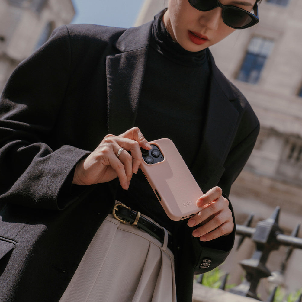 惜福品 - iPhone 16 Pro - Clop 磁吸皮革手機殼 - 迷霧粉