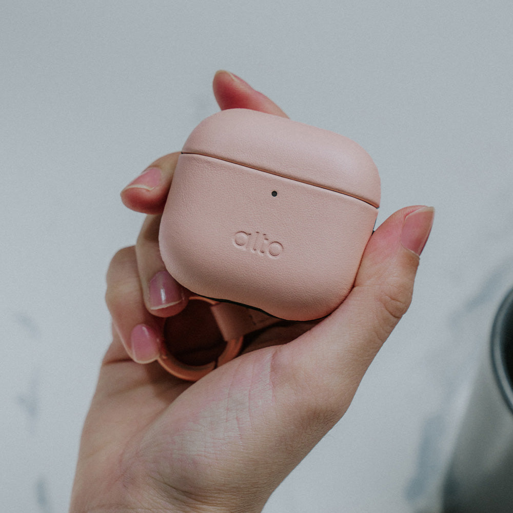 AirPods 4 皮革保護套 - 迷霧粉