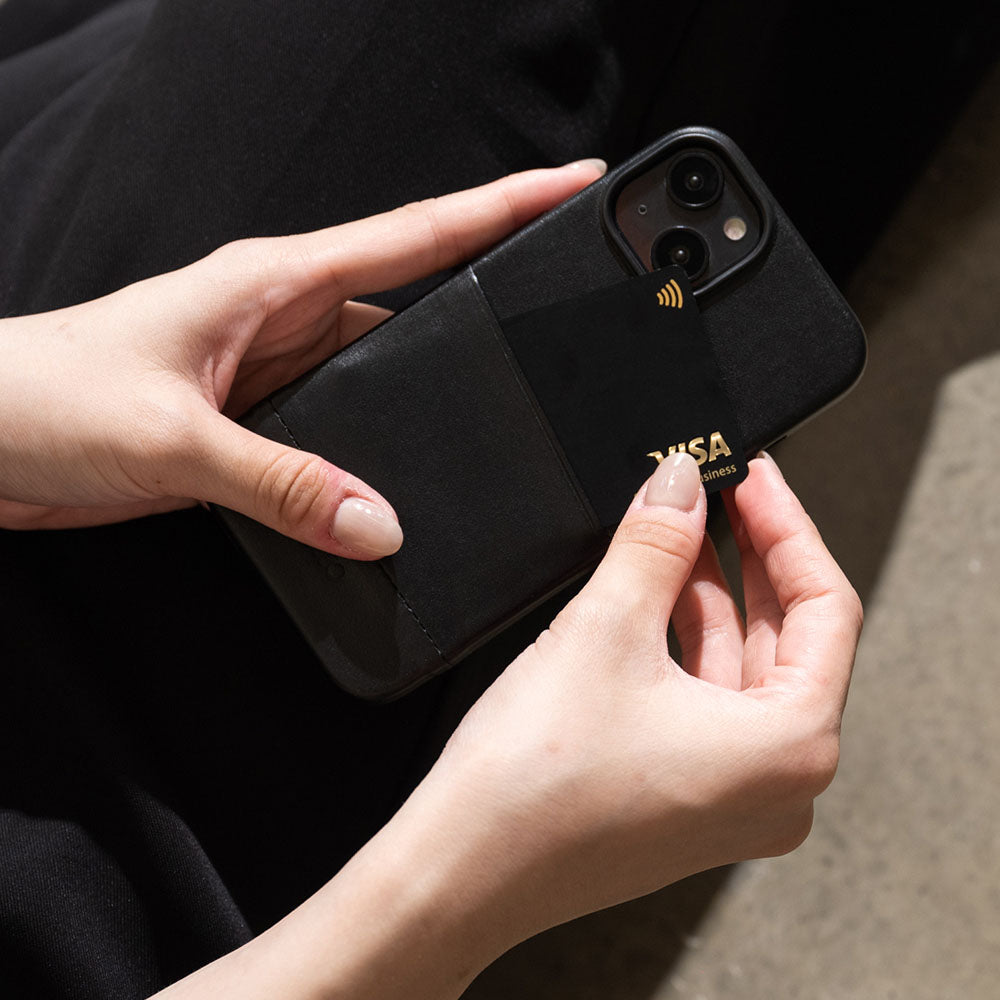 惜福品 - iPhone 14 Plus/iPhone 15 Plus - Metro 插卡皮革手機殼 - 渡鴉黑