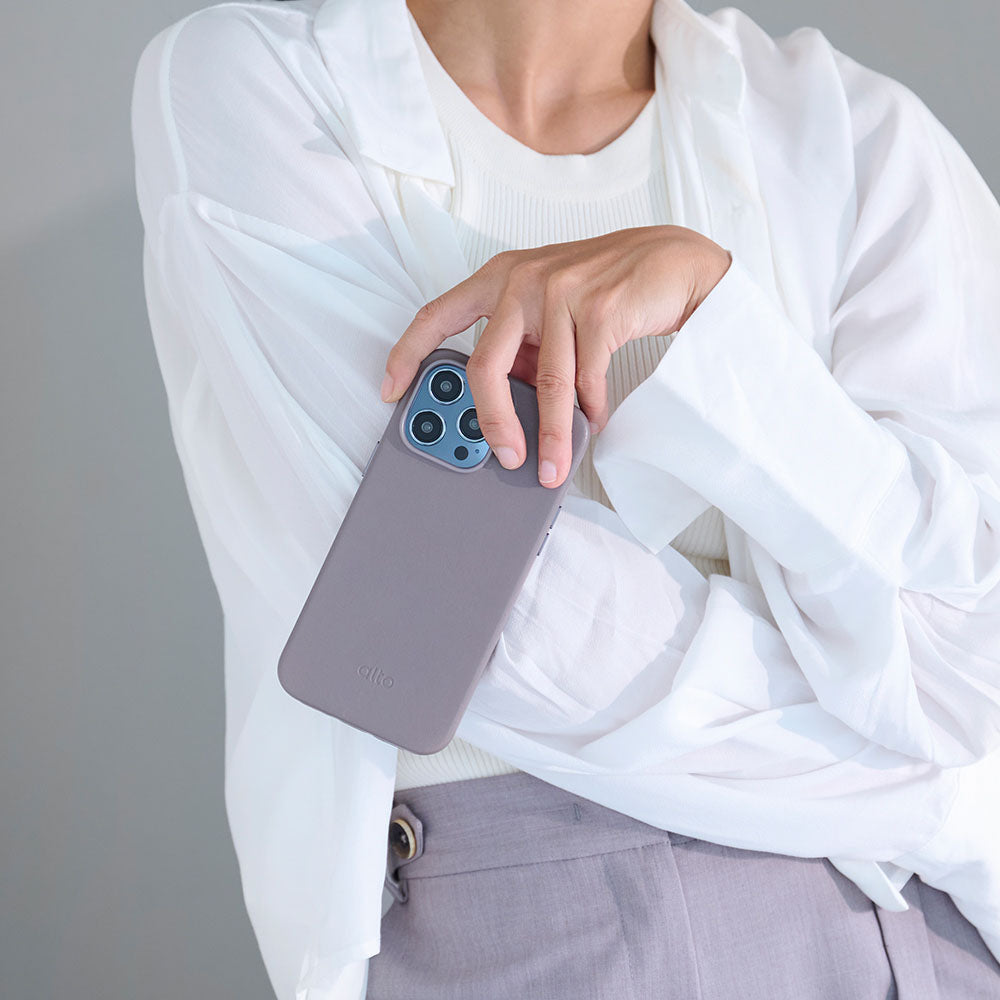 惜福品 - iPhone 14 Plus/iPhone 15 Plus - Original 經典皮革手機殼 - 礫石灰